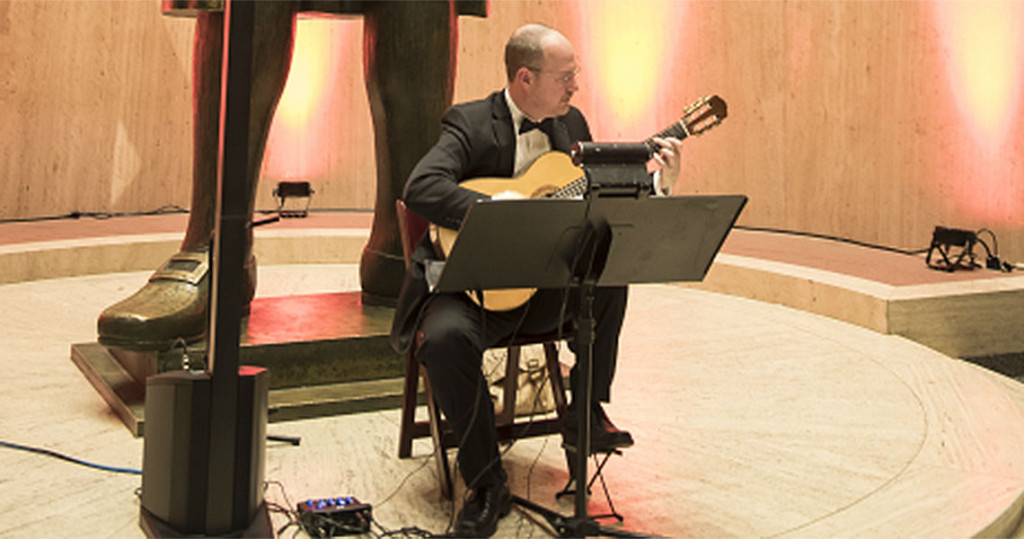 Mark Wesling plays event at PA State Capitol